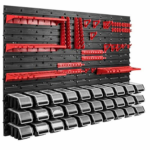 Organizador de herramientas montado en pared con cajas y estantes rojos.
